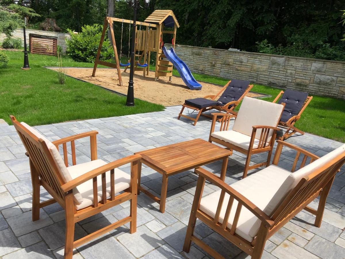 Ferienwohnungen Siebenlehn Am Romanus Freibad Luaran gambar